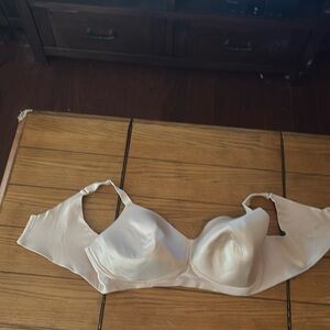 Catherine‘s intimates size 50 D